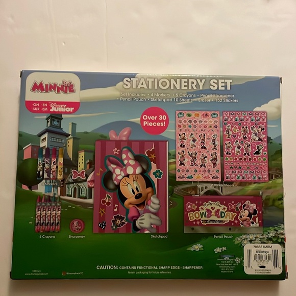 Minnie Mouse  set: markers, crayons, sharpener, pouch, eraser, stickers, sheets - Picture 3 of 17